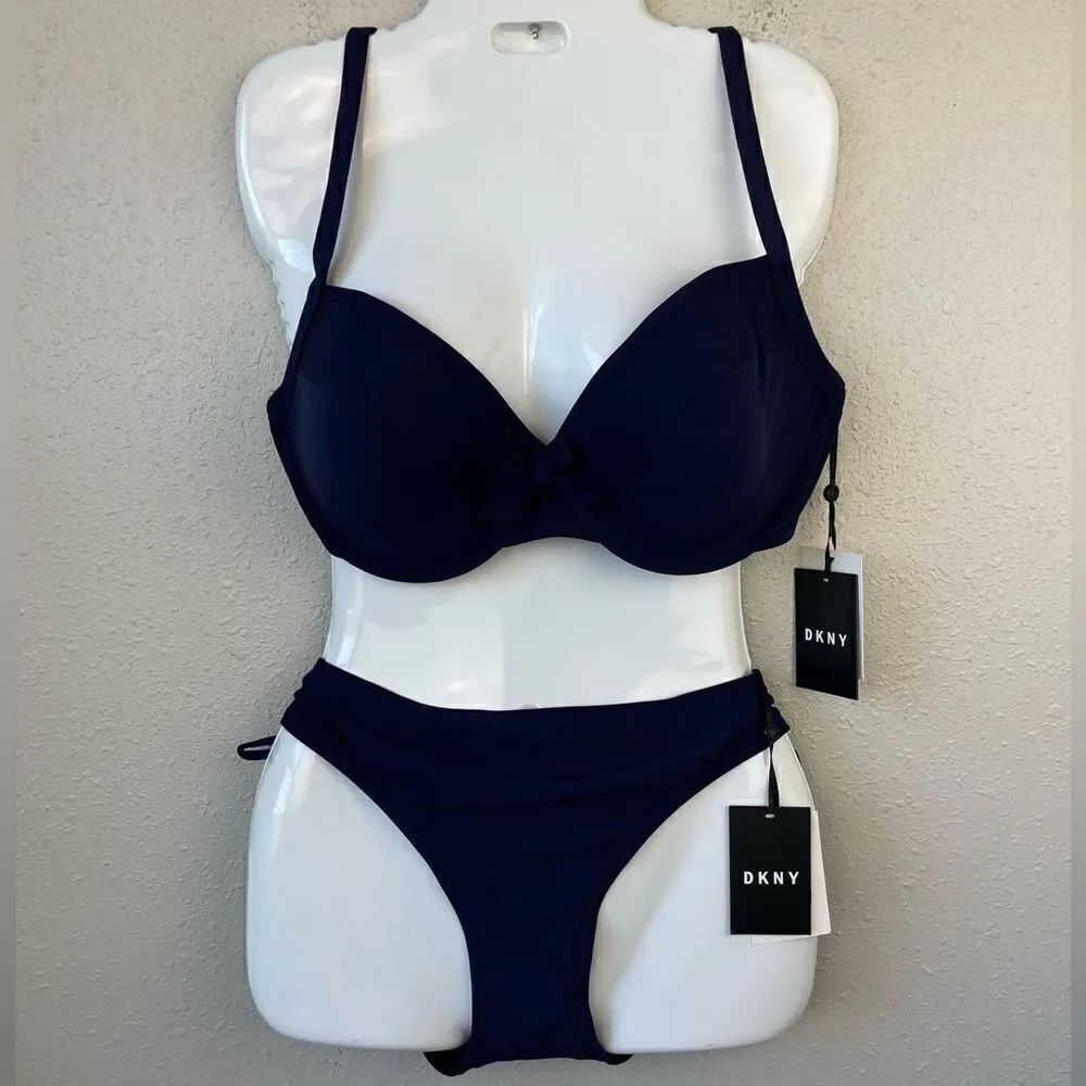 NWT DKNY Navy Blue Bikini Top and Matching Bottoms Size XL